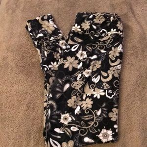 LulaRoe OS leggings